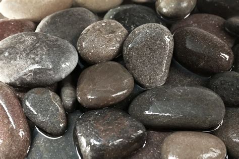 what is pebbles in tagalog|Pebble Meaning .
